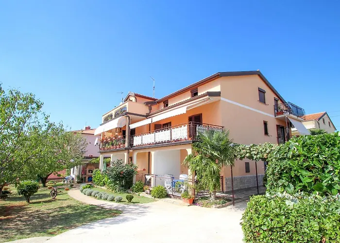 Maria Nevija Novigrad Istria