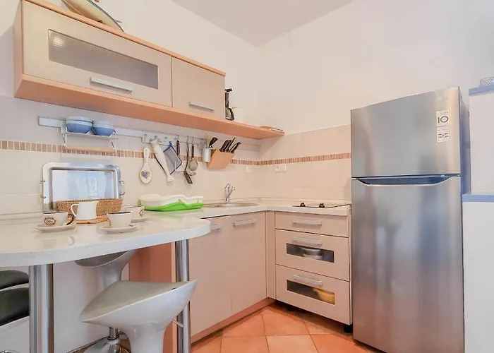 Maria Nevija * Novigrad Istria